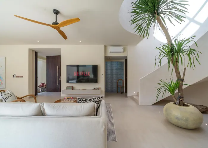Nava - Contemporary 3br Villa, 10 Min *