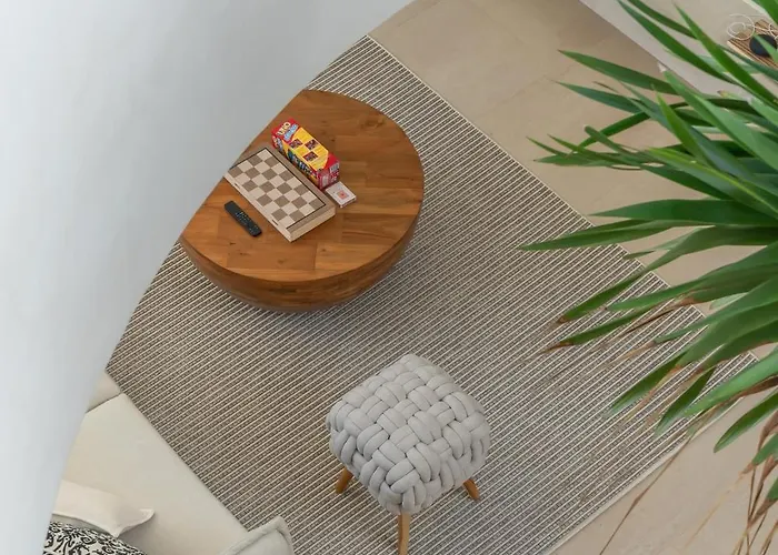 Nava - Contemporary 3br Villa, 10 Min Pecatu (Bali)