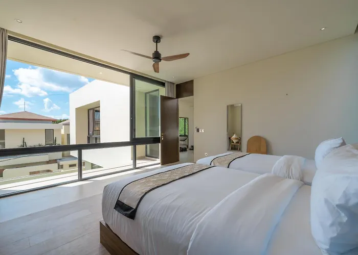 Nava - Contemporary 3br Villa, 10 Min Villa