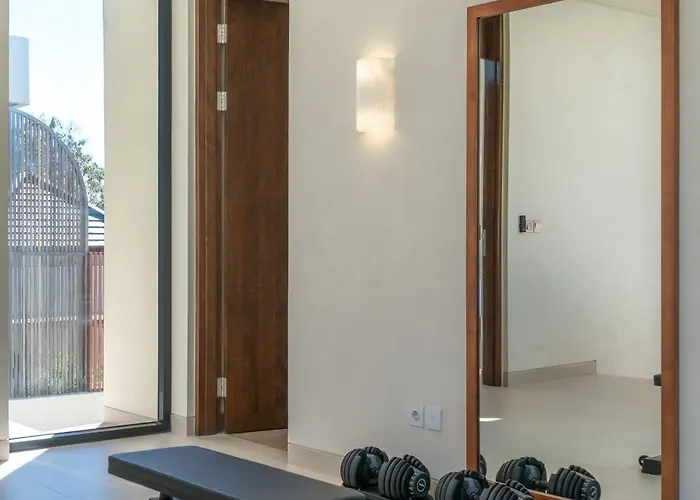 Nava - Contemporary 3br Villa, 10 Min Villa *