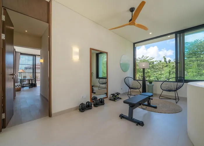 Nava - Contemporary 3br Villa, 10 Min Villa Pecatu (Bali)