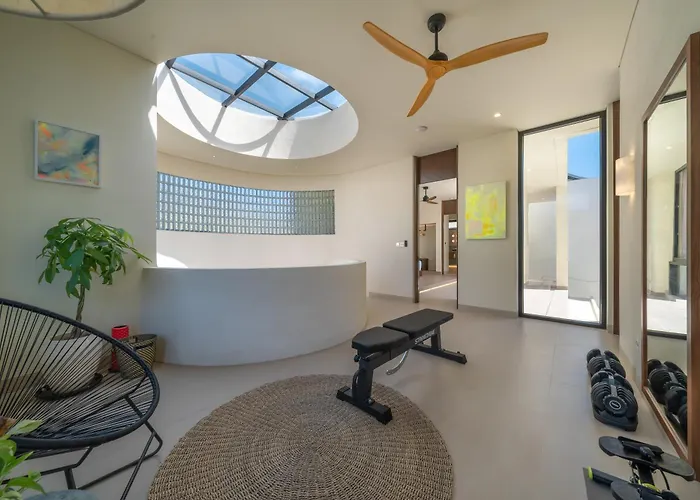 Nava - Contemporary 3br Villa, 10 Min Pecatu (Bali)