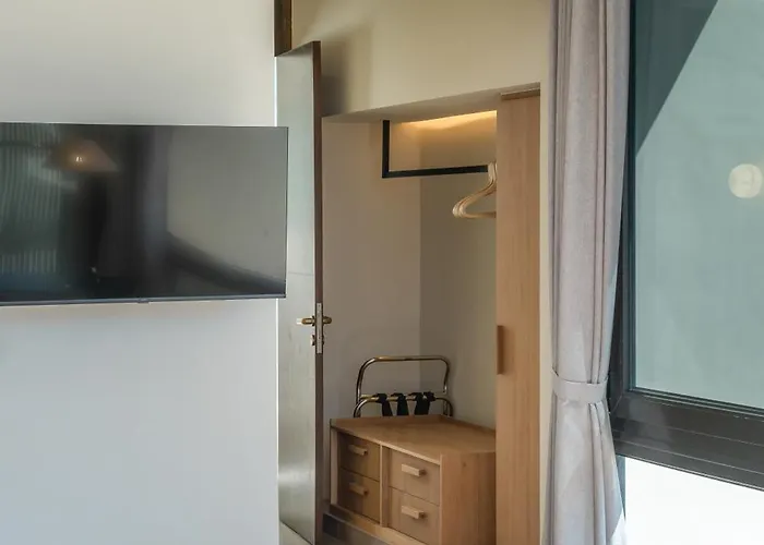 Nava - Contemporary 3br Villa, 10 Min Pecatu (Bali)